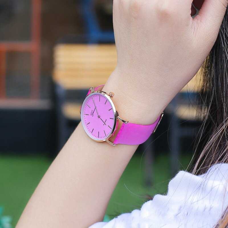 New Fashion Simple Style Temperature Change Color Women Watch Sun UV Color Change Men Women Quartz Wristwatches Relogio Feminino