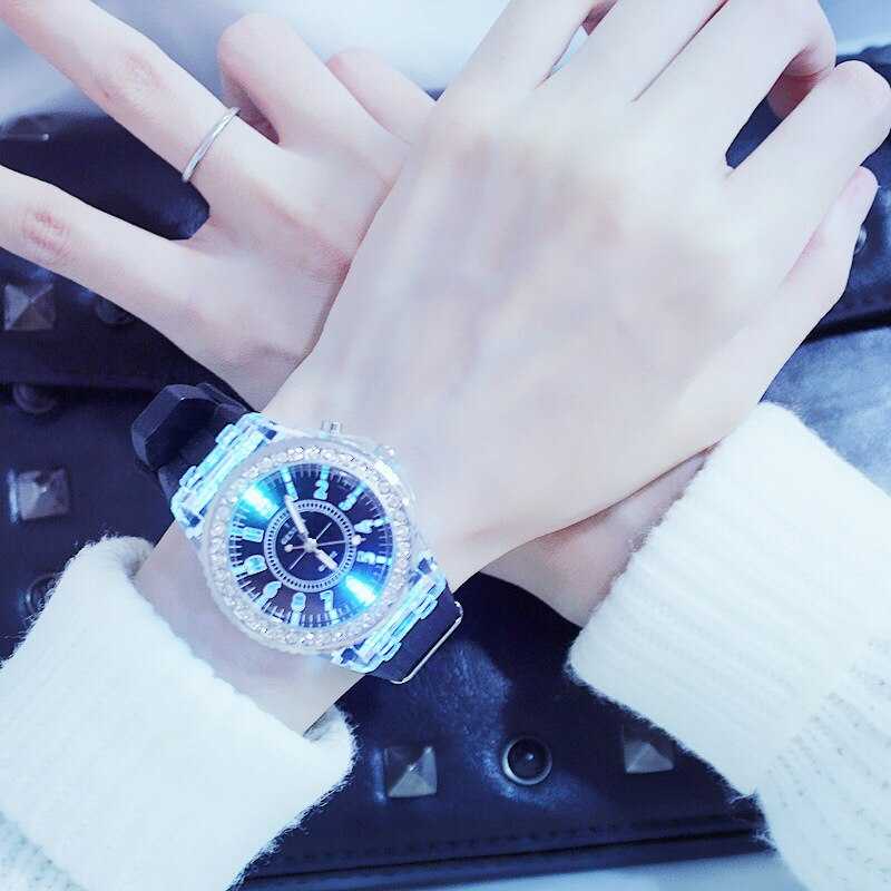 Luminous Personality Rhinestone Led Harajuku Korean Fashion Trend Male and Female Student Couple Jelly Quartz Watch Inteligente