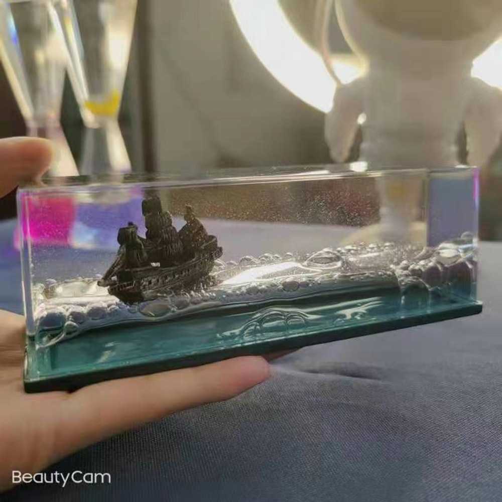 Titanic Cruise Fluid Liquid Hourglass Living Room Boat Ornaments Liquid Ship Desk Decoration Decompression Home Decor Toy Gift