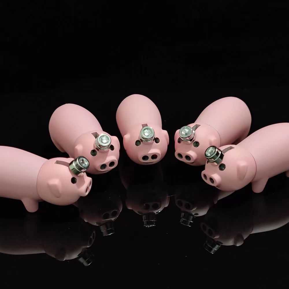 New Unusual Creative Double Fire Lighter Open Fire Inflatable Smiling Face Cute Pig Shape Lighter Gift Cigarette Accessories