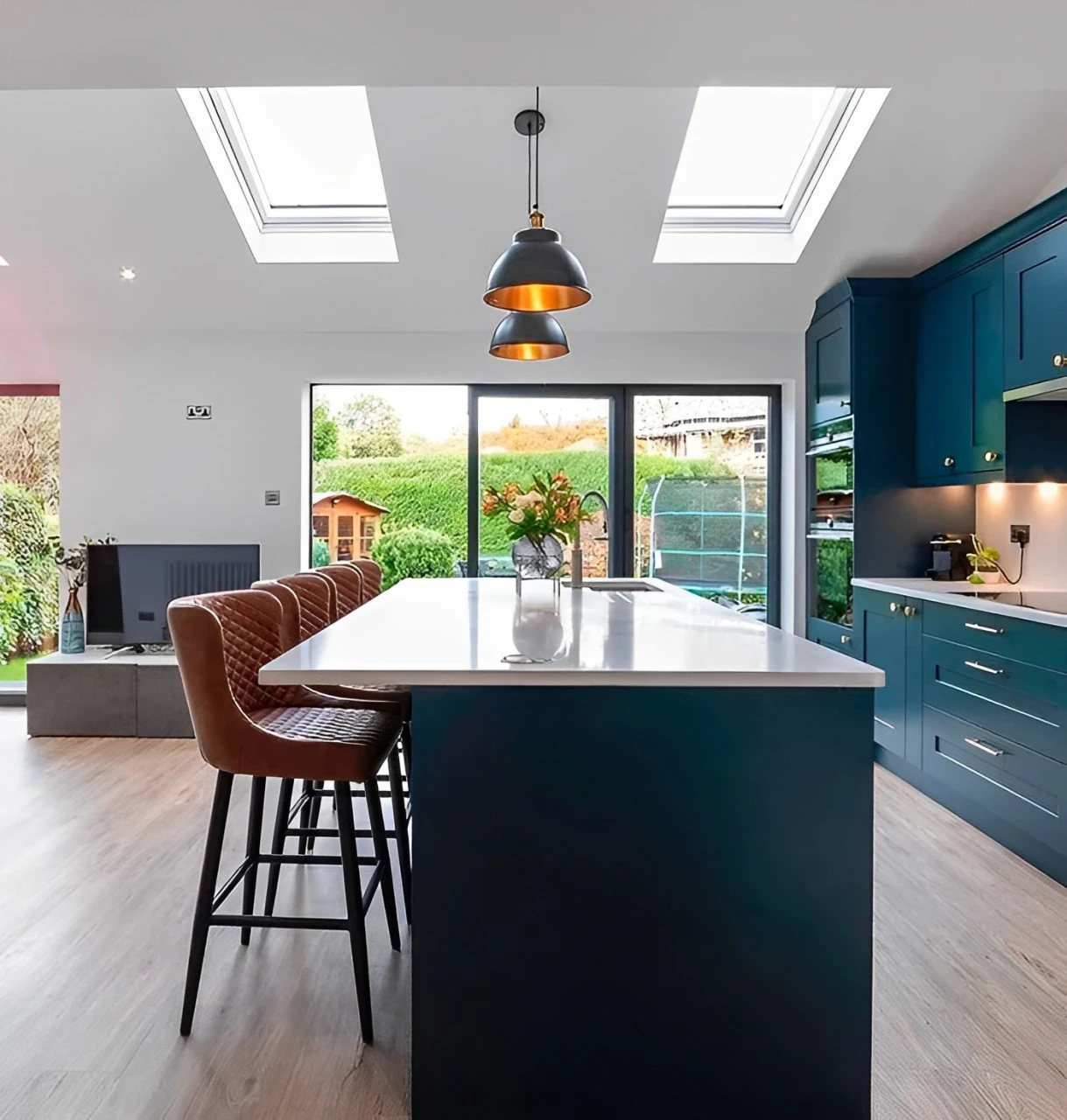 Kitchen image 3