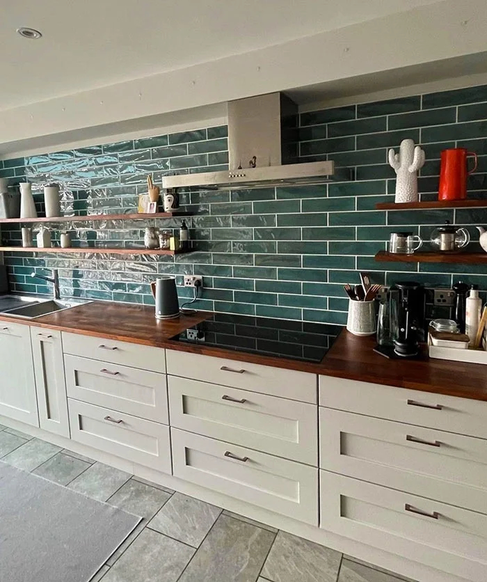 Kitchen image 9