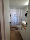 Image 4 of 8