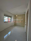 Image 4 of 7