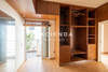 Image 7 of 20
