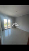 Image 4 of 10