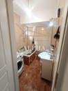 Image 2 of 8