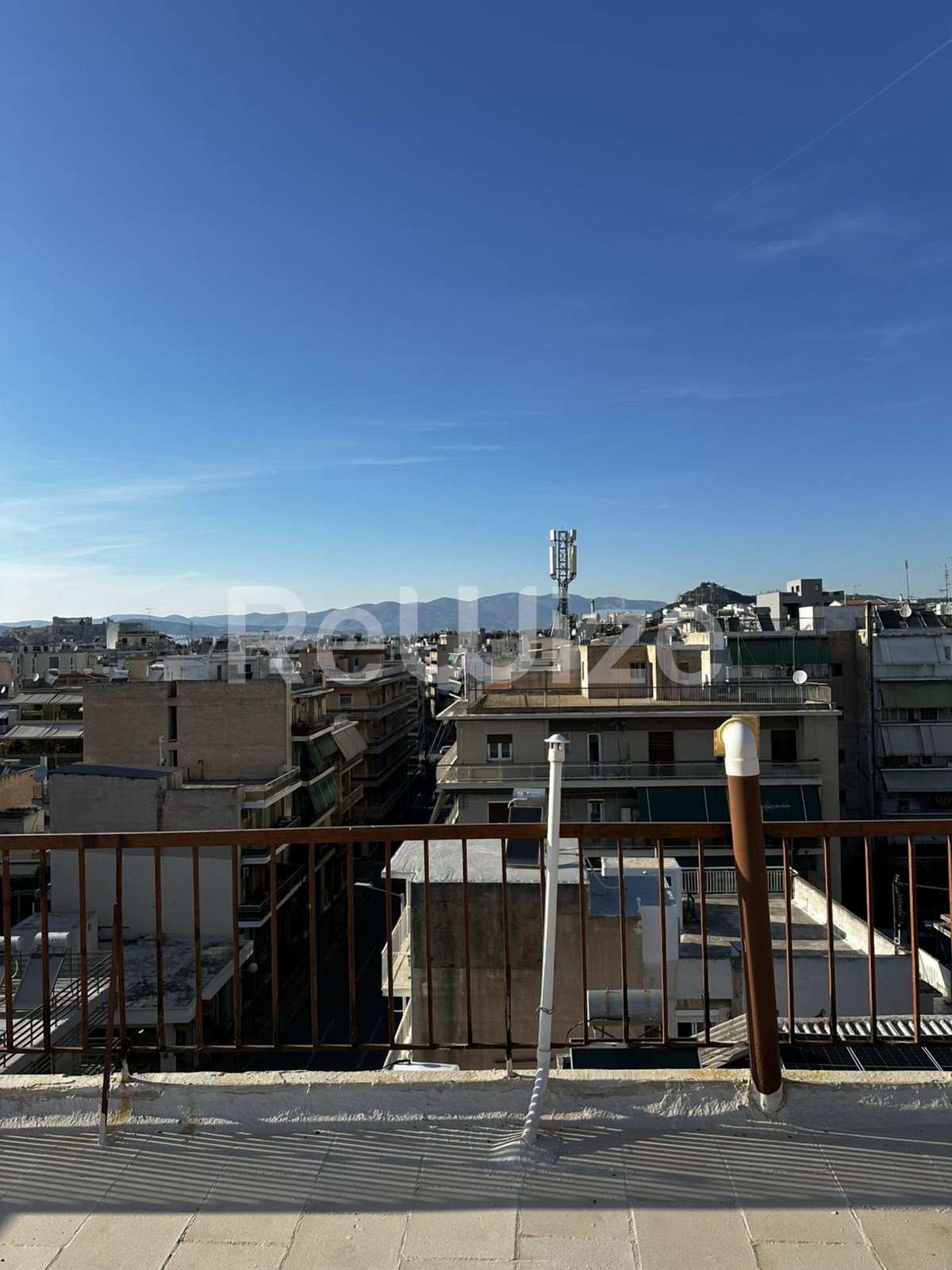 Property thumbnail 2