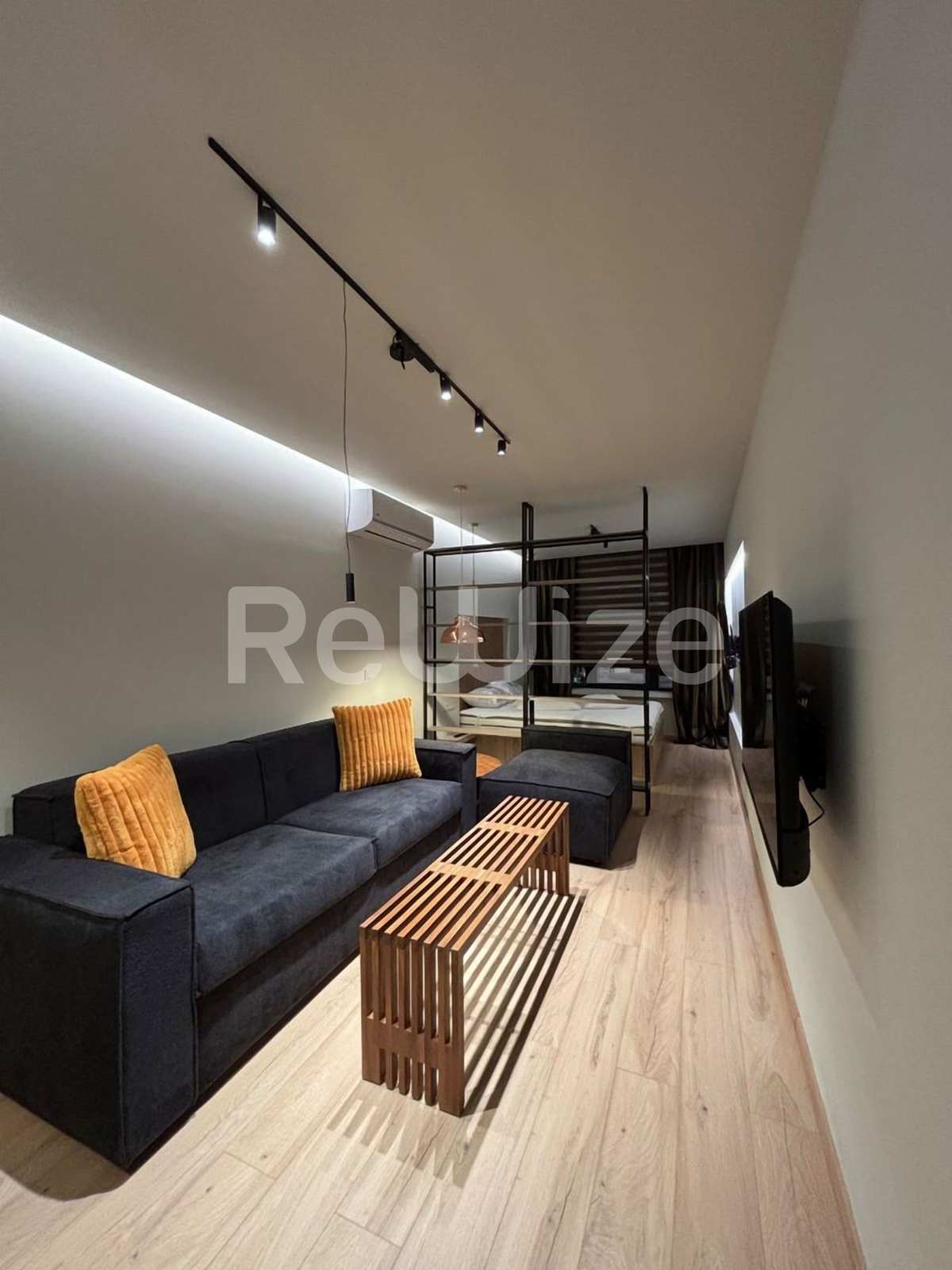 Property thumbnail 3
