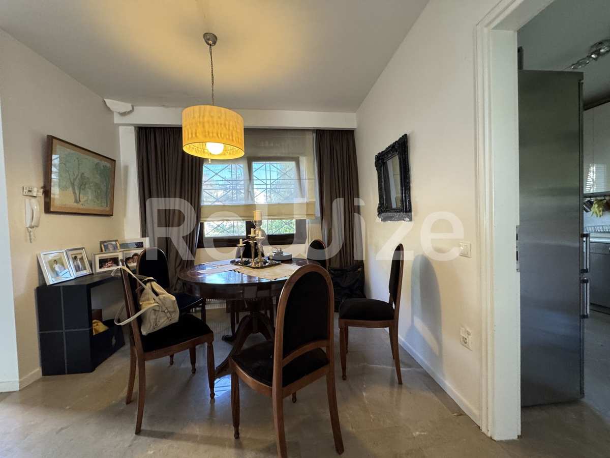 Property thumbnail 4
