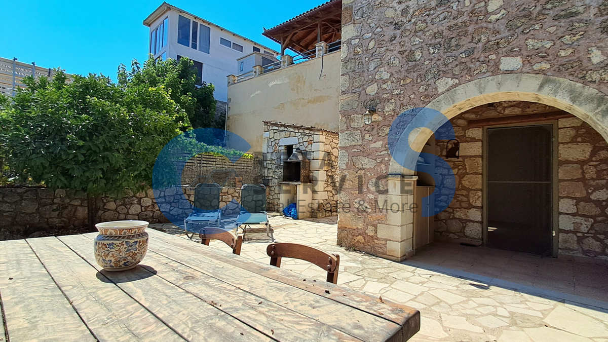 Property thumbnail 4