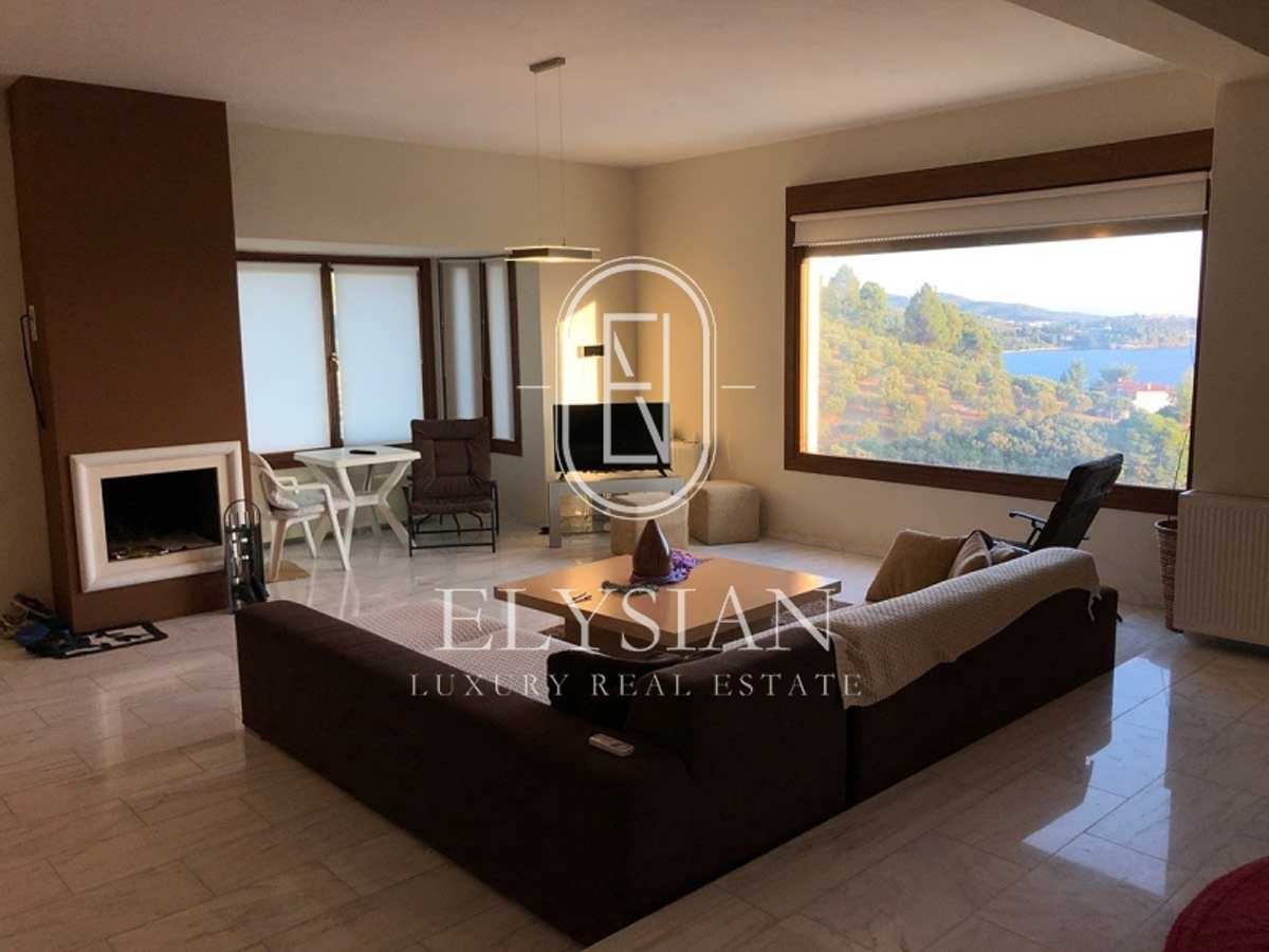 Property thumbnail 4