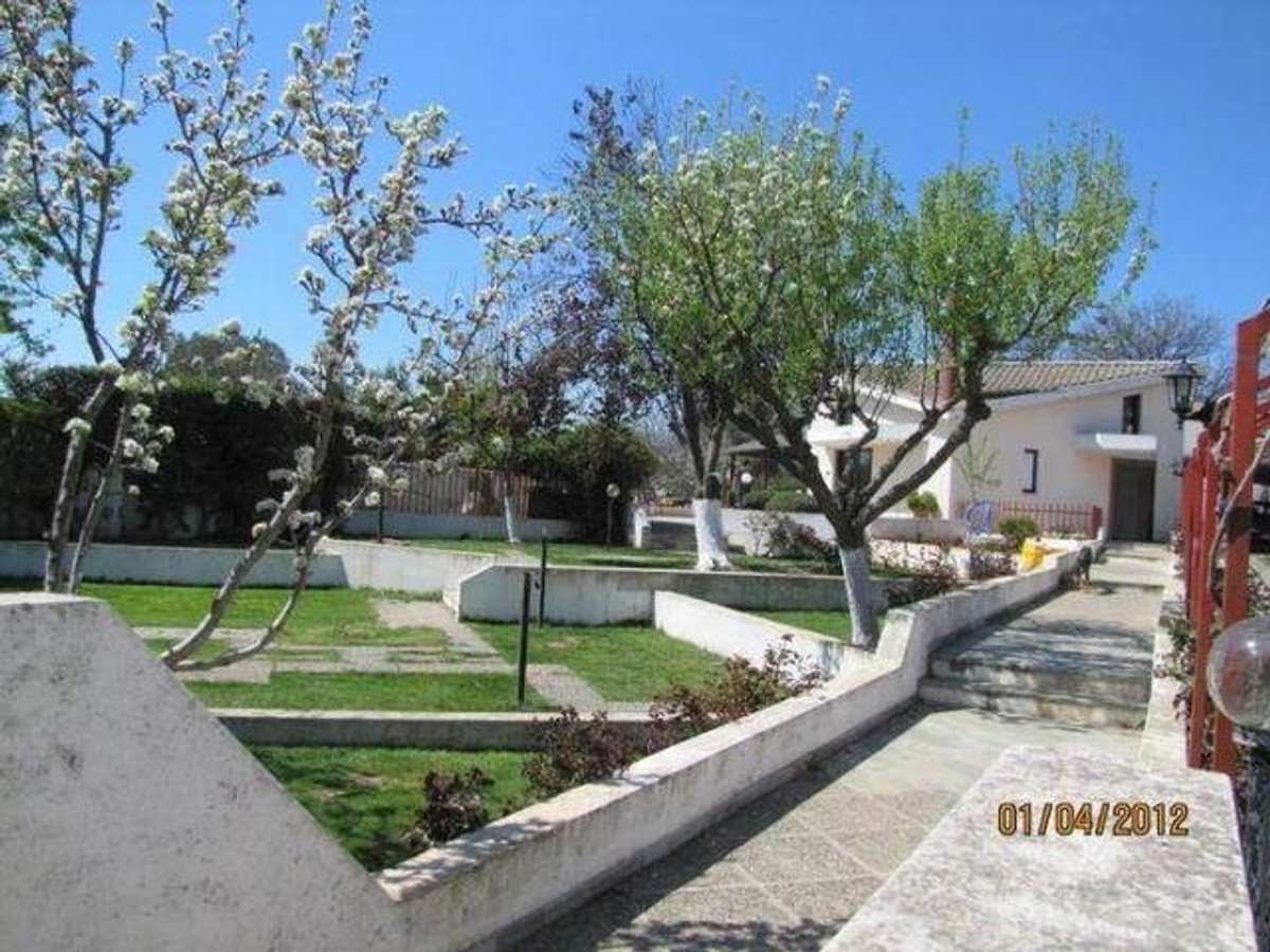 Property thumbnail 4