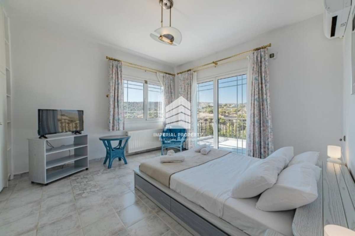 Property thumbnail 3