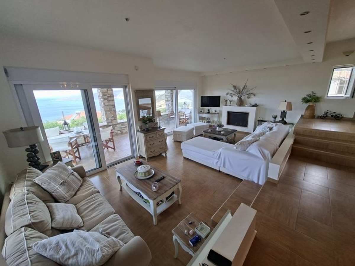 Property thumbnail 3