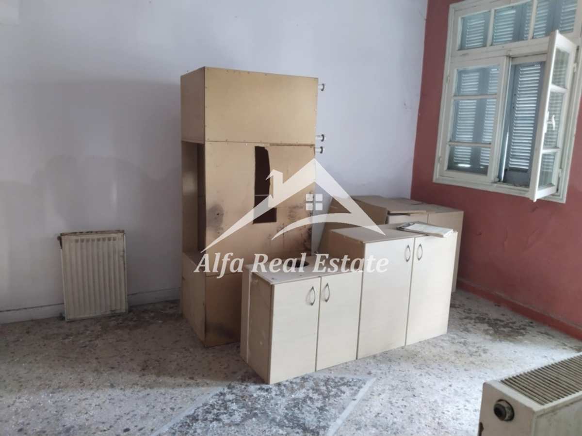 Property thumbnail 3