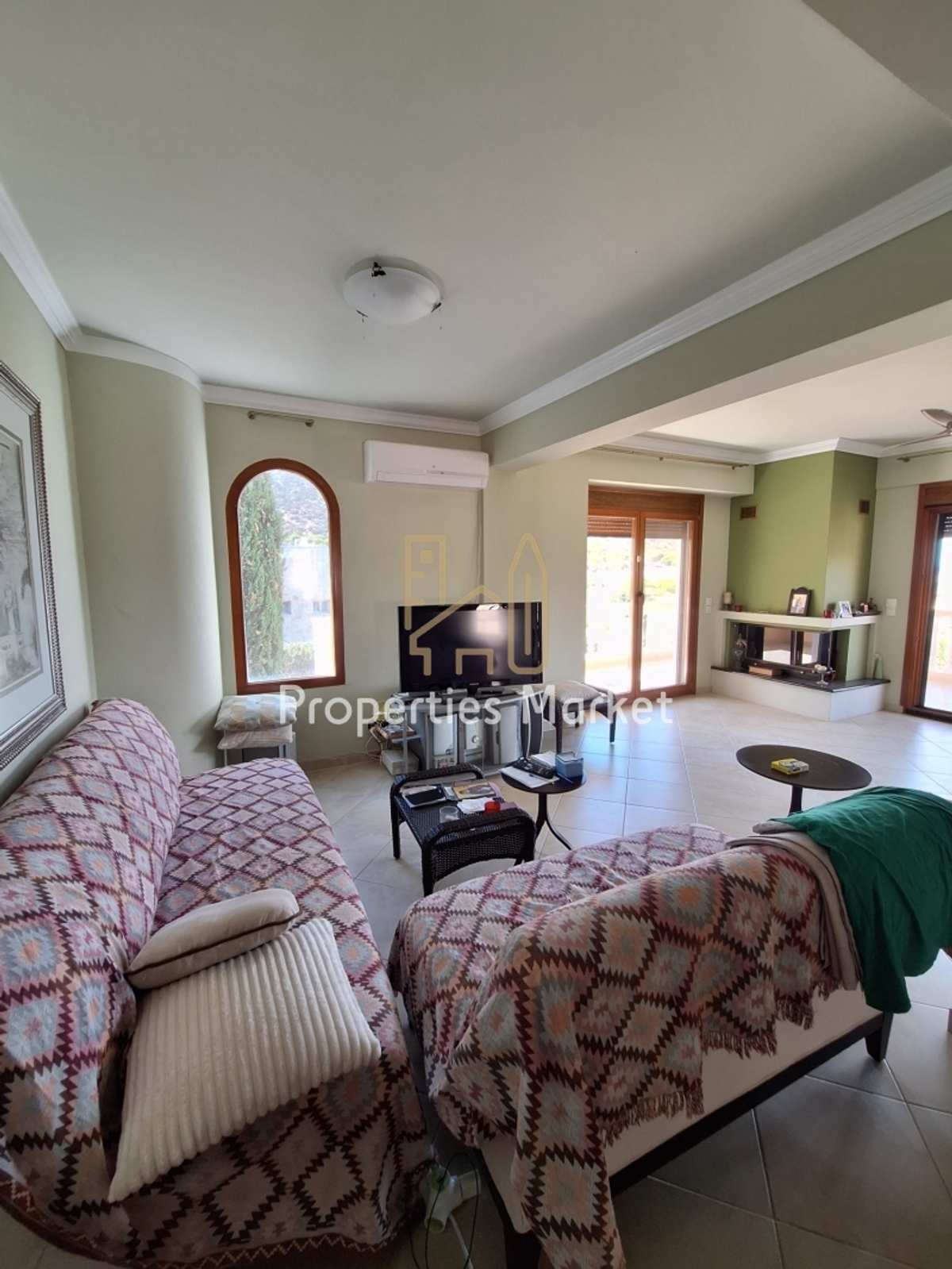 Property thumbnail 3
