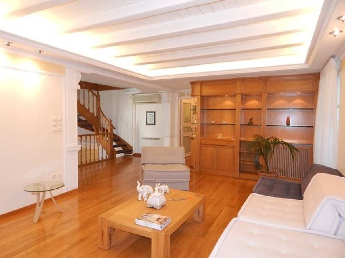 Property thumbnail 3
