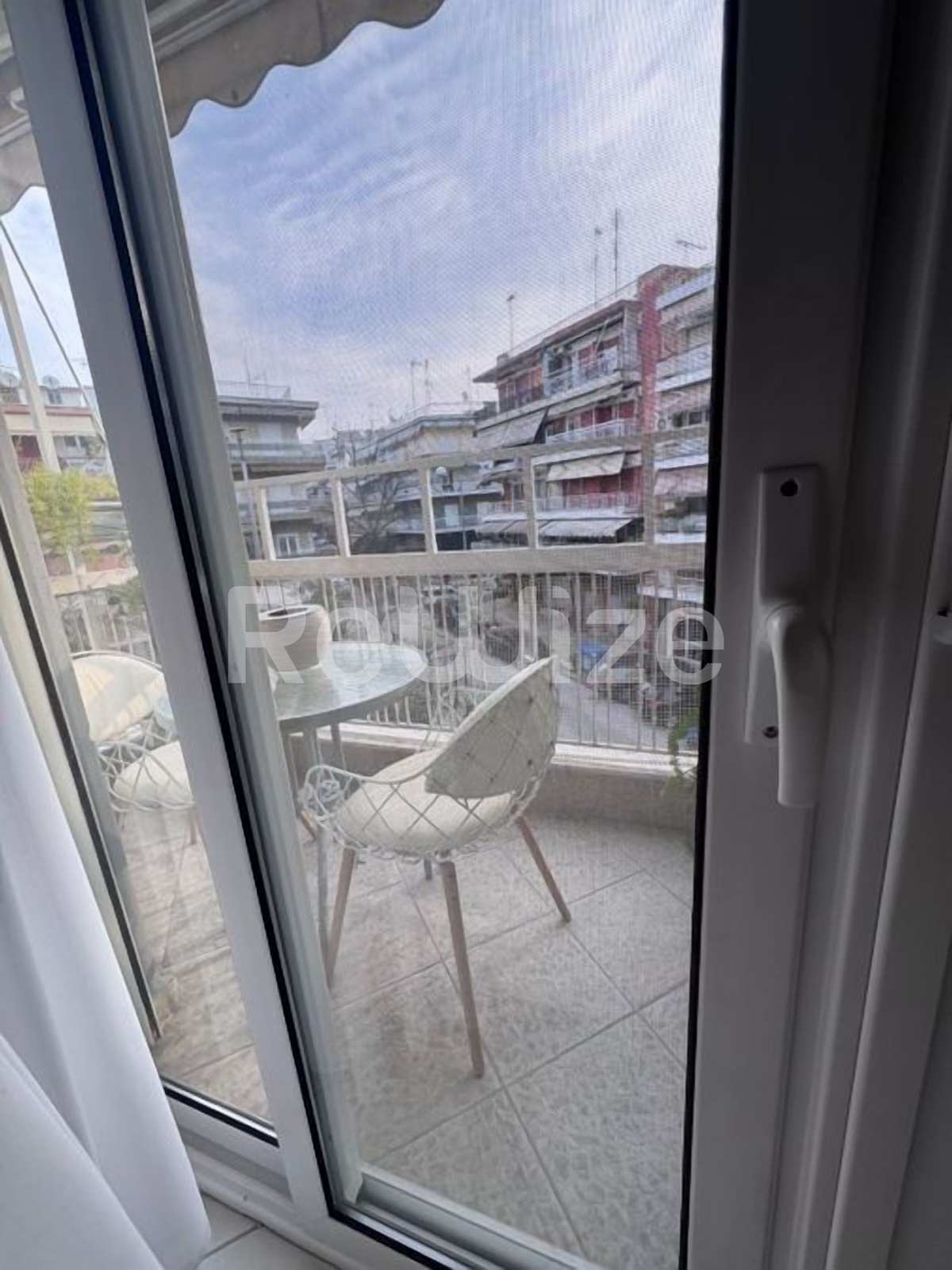 Property thumbnail 3