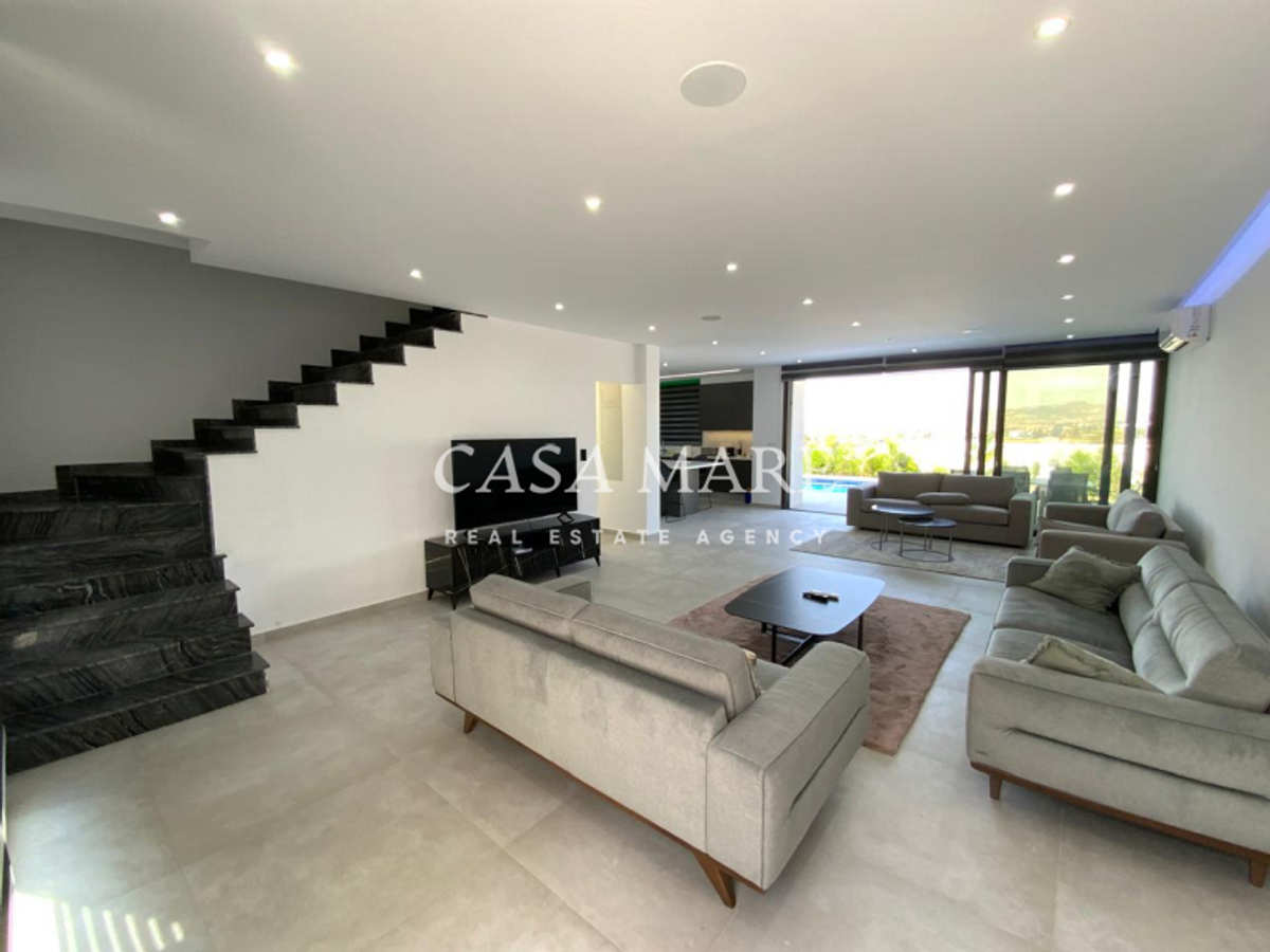 Property thumbnail 3