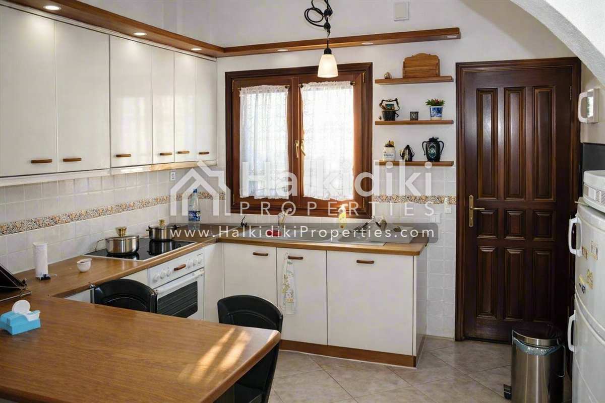 Property thumbnail 2