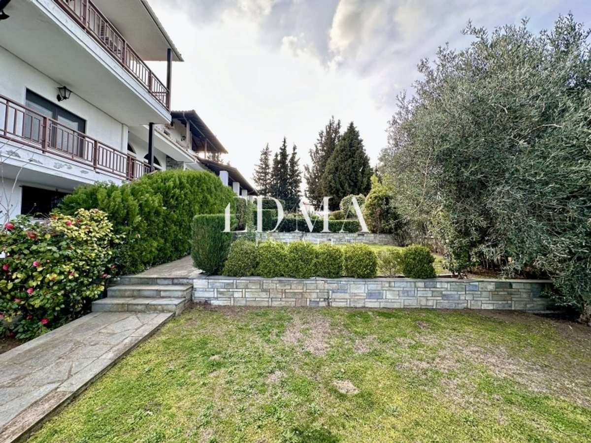 Property thumbnail 3