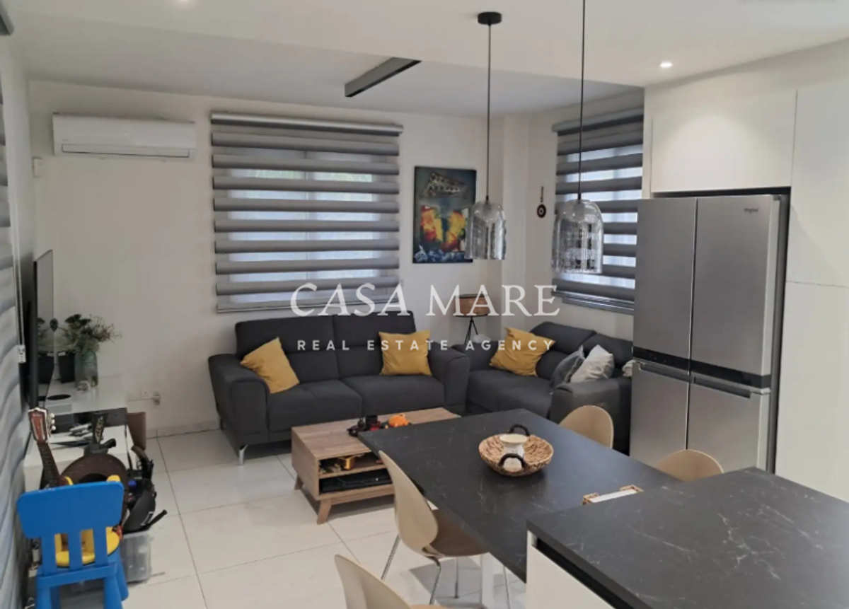 Property thumbnail 3