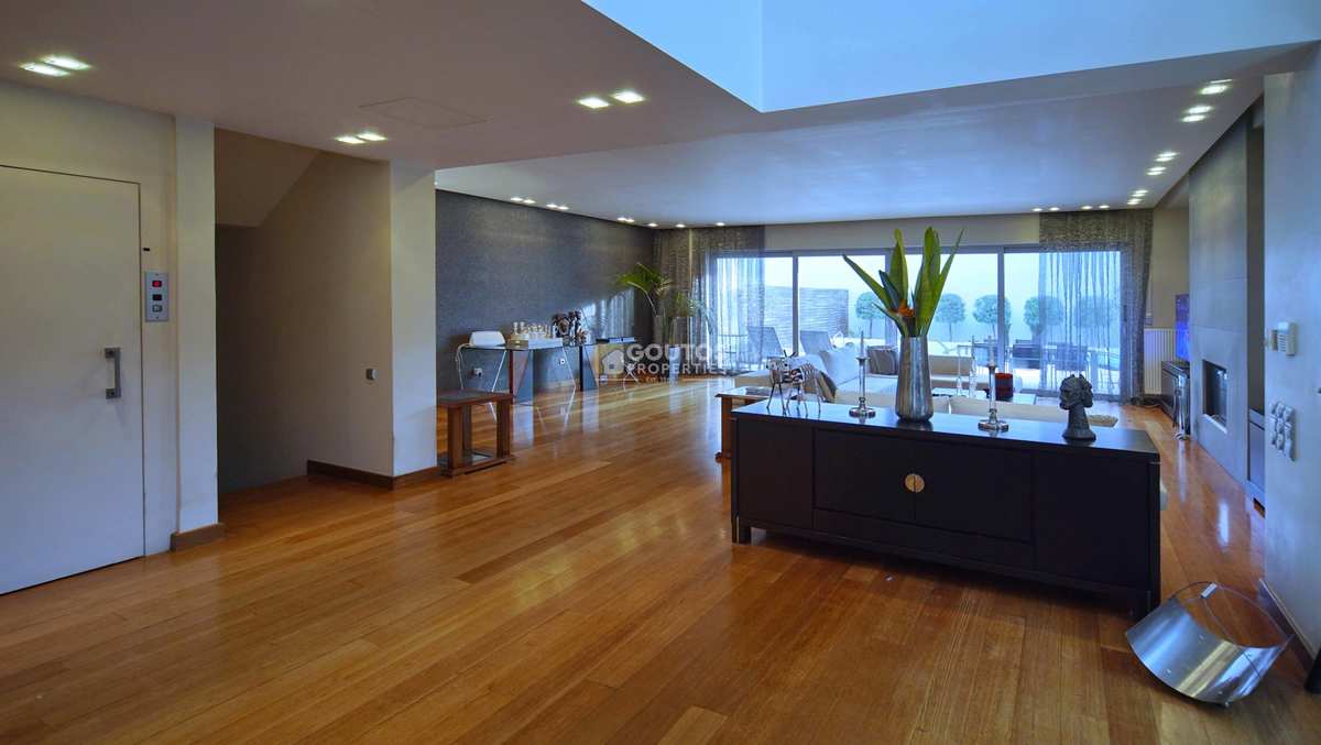 Property thumbnail 3