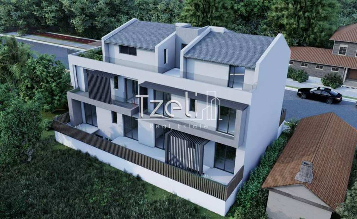 Property thumbnail 3