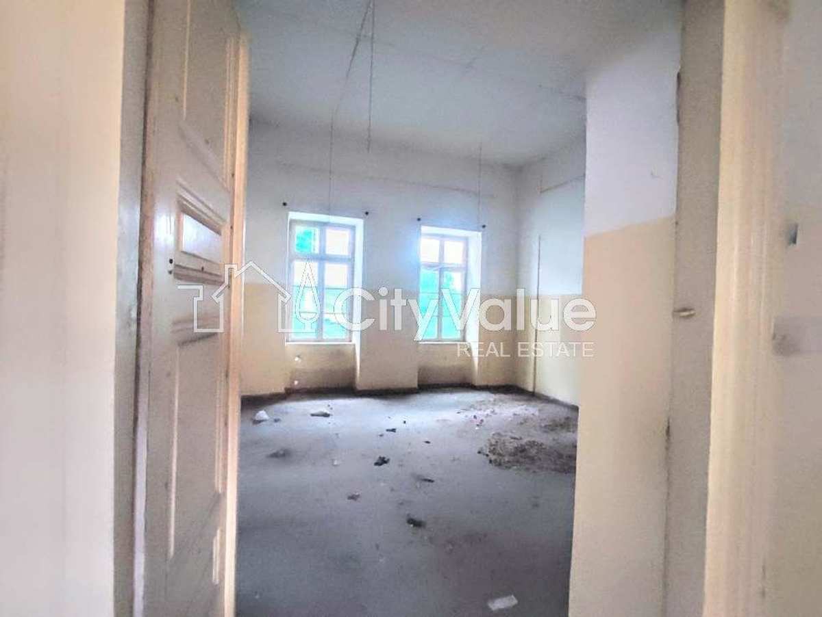 Property thumbnail 3