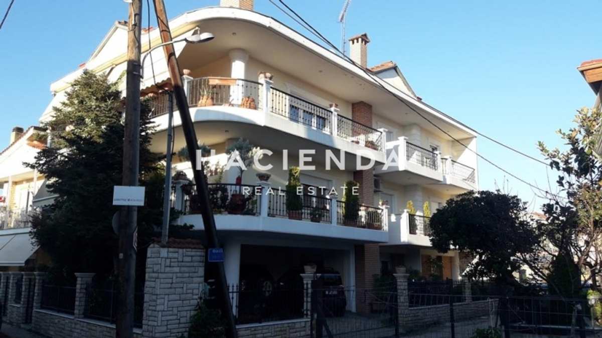 Property thumbnail 4