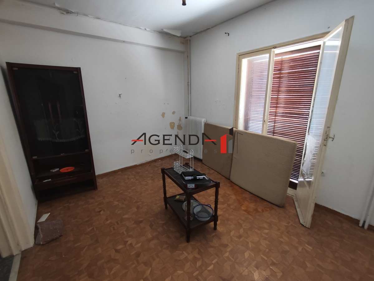 Property thumbnail 2