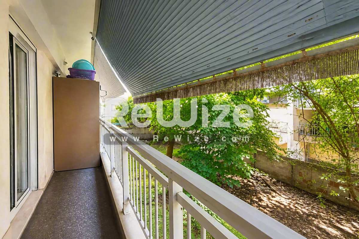 Property thumbnail 4