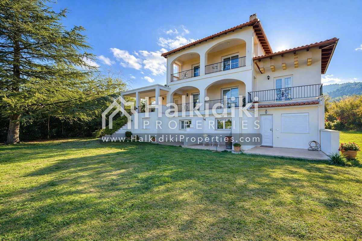 Property thumbnail 2
