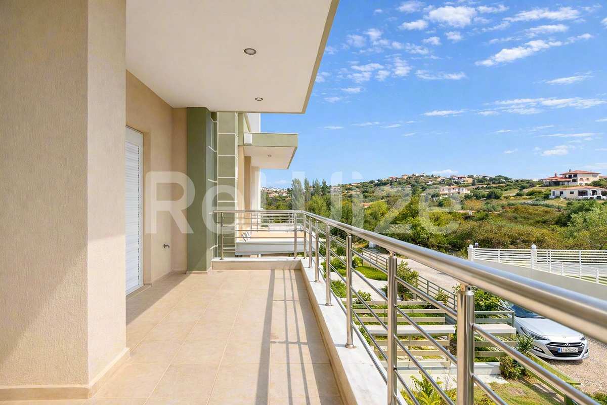 Property thumbnail 3