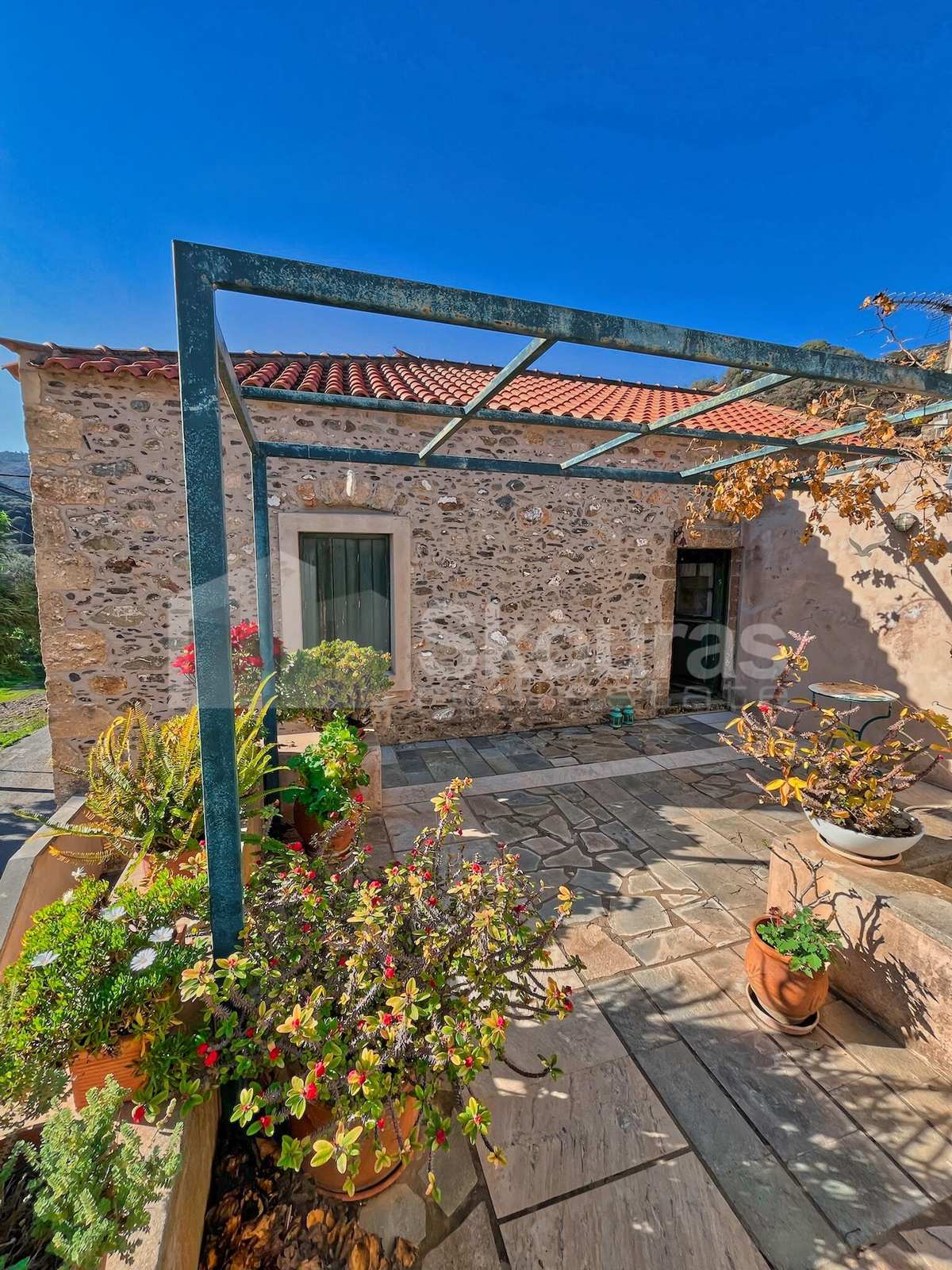 Property thumbnail 3