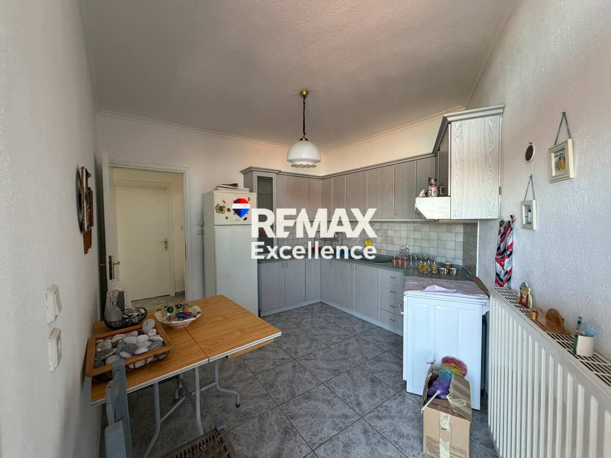 Property thumbnail 2