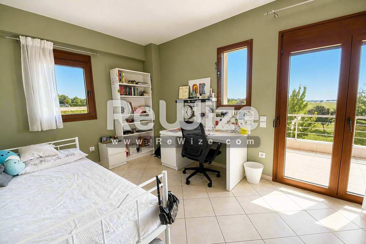 Property thumbnail 4