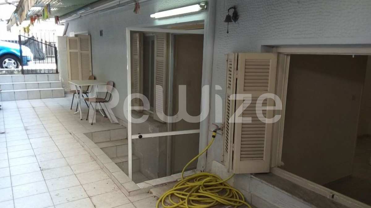 Property thumbnail 3