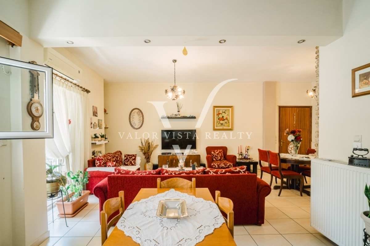 Property thumbnail 3
