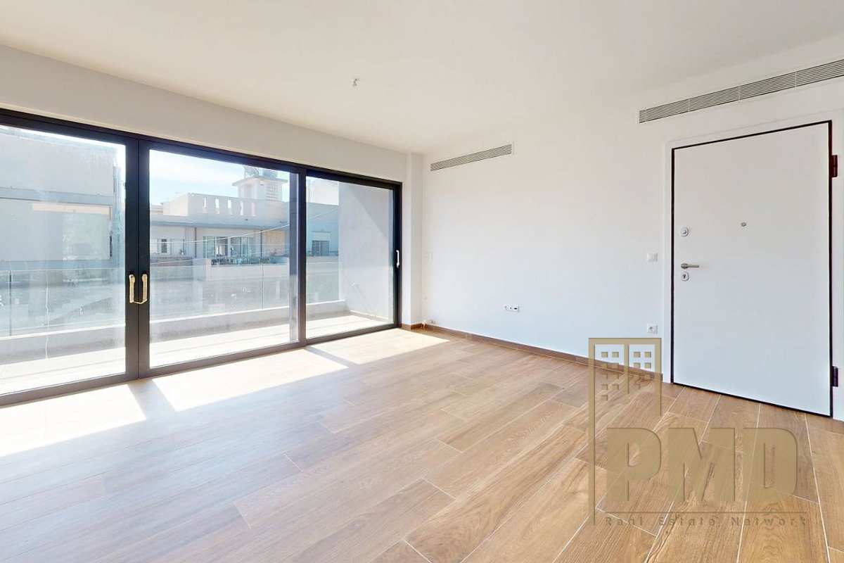 Property thumbnail 4