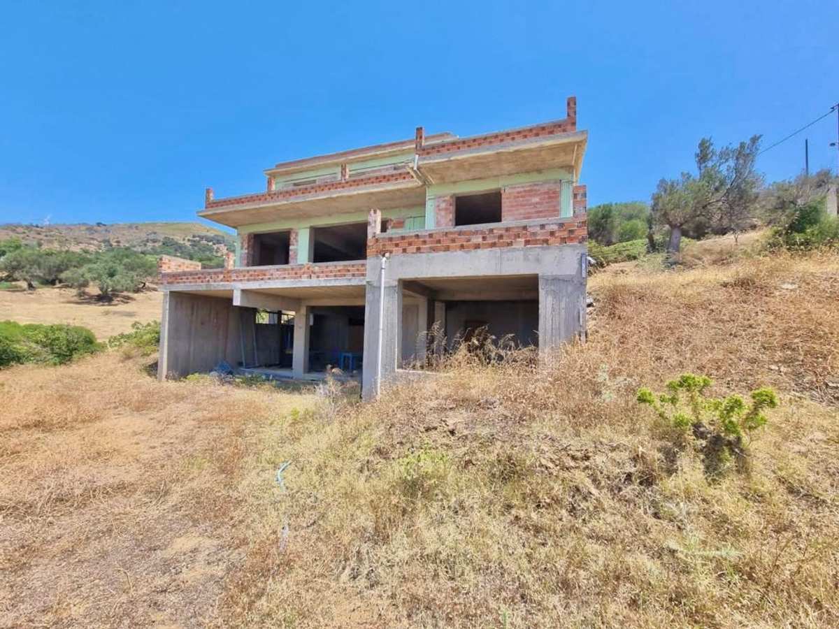 Property thumbnail 2