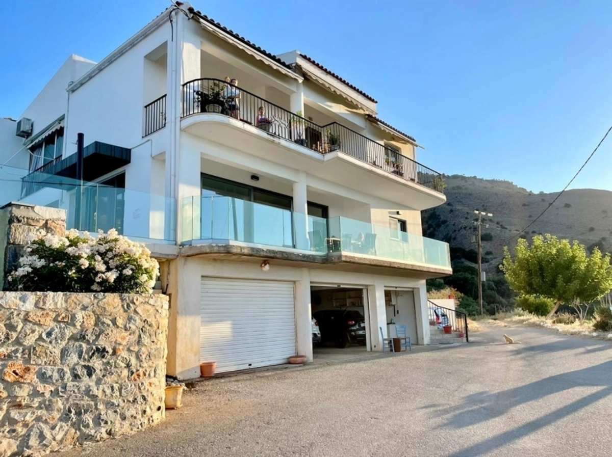 Property thumbnail 3