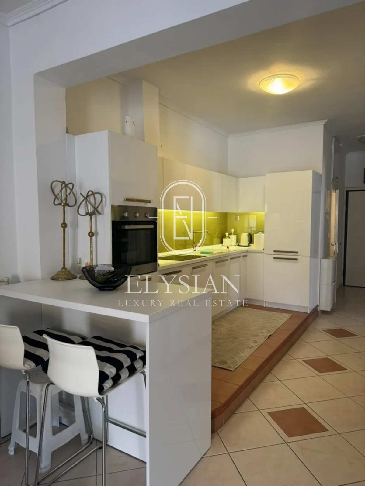 Property thumbnail 2