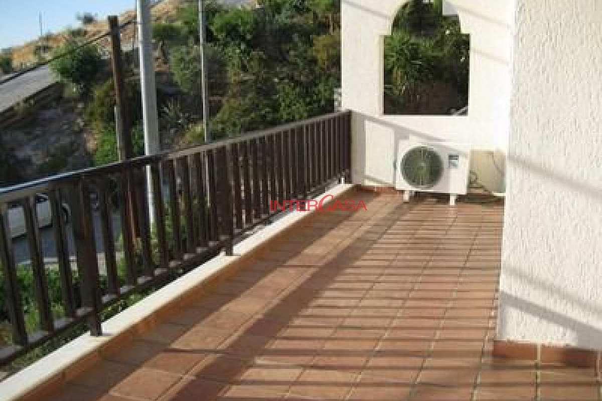 Property thumbnail 3