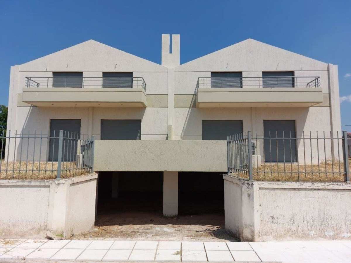 Property thumbnail 3