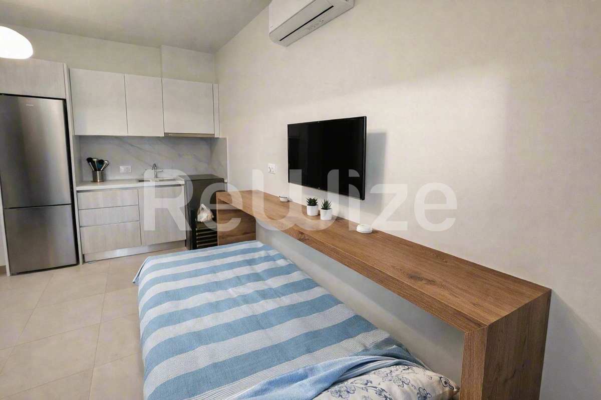 Property thumbnail 3
