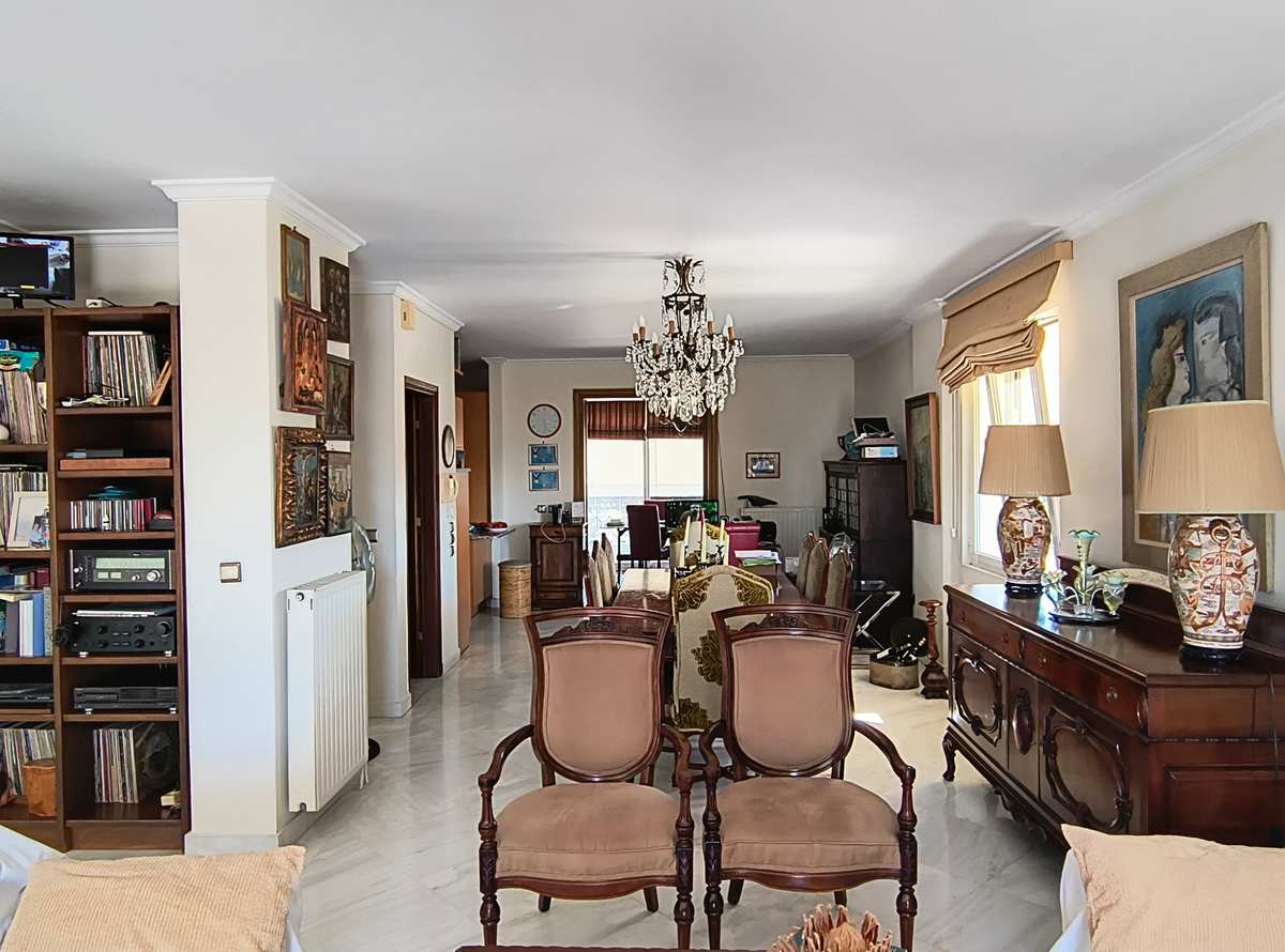 Property thumbnail 3