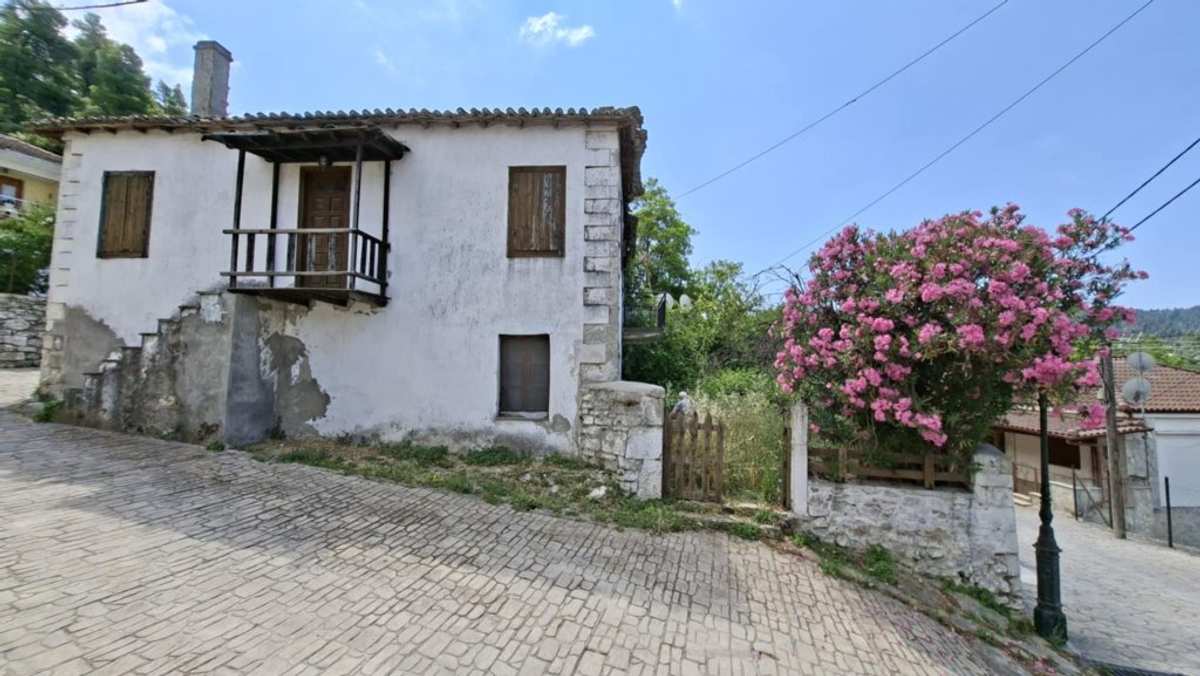 Property thumbnail 3