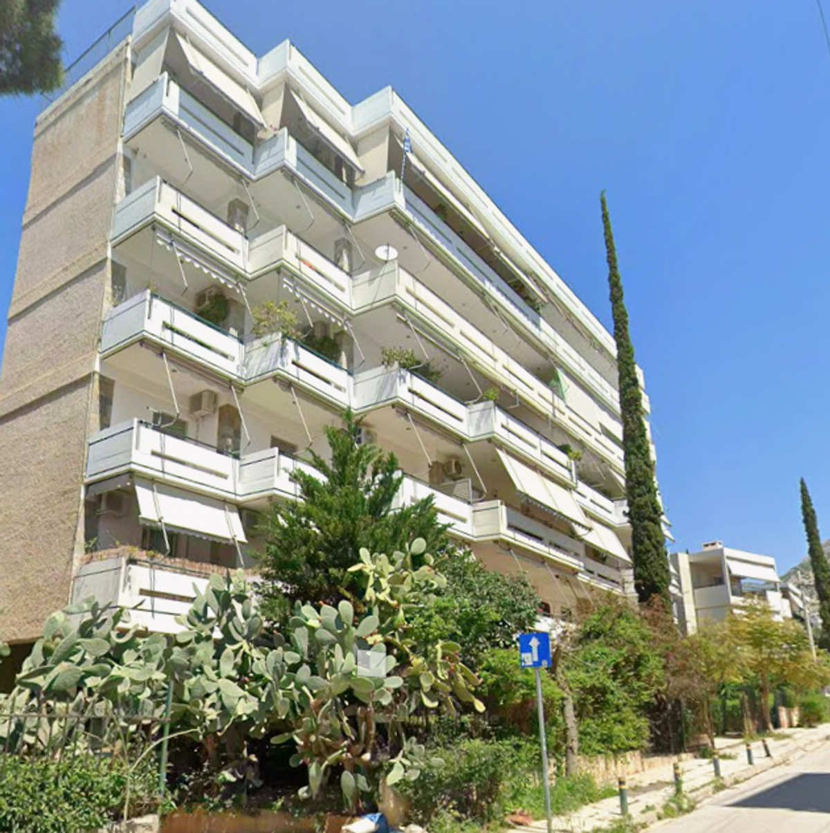 Property thumbnail 2